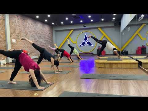 Video Full lớp Yoga/14-6-2022/ Yogi Inder/ Quỳnh Fitness - YouTube