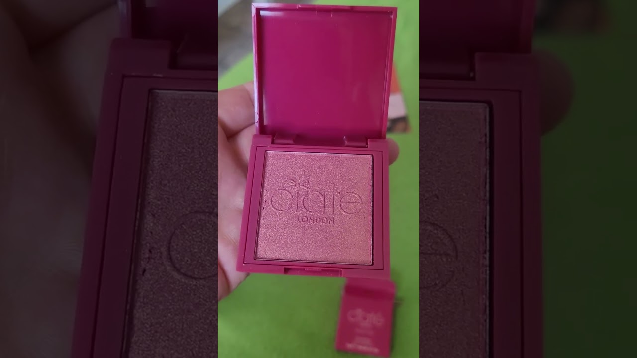 GLOSSYBOX |AUGUST 2024 Variation 7