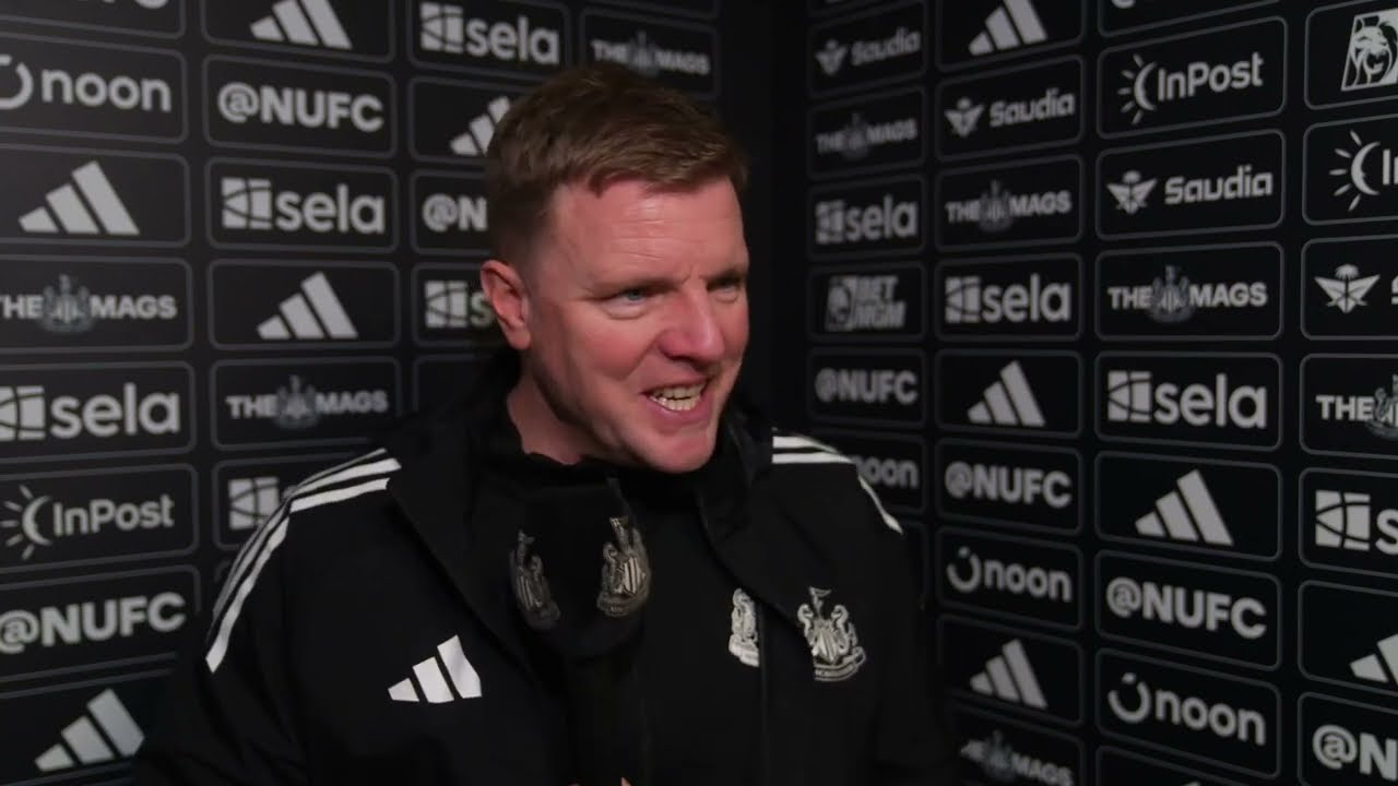 "Потрясающая игра... Рад, что мы одержали победу" – Эдди Хау комментирует захватывающий матч "Лид...