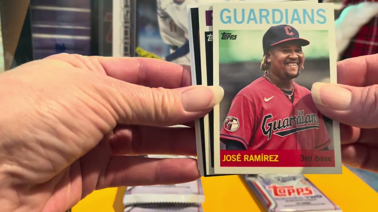 Topps flagship super box! Big rookies! 