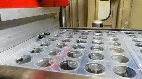 Mengxing MFC7660 Pressure &Vacuum Forming machine Making PP cup