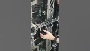 The quick lock design makes installation very fast.#ledwall #leddisplay #ledscreen #eagerled