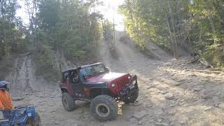 Jeep Hitting Devil's Backbone at Haspin Acres