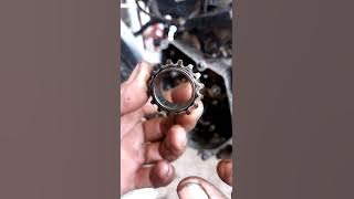 Easy way to remove the lower gear without getting off the Supra X 125 engine
