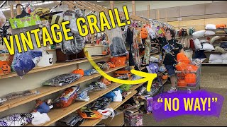 THRIFTING for VINTAGE HALLOWEEN! Finding holy grails and pumpkin pails!