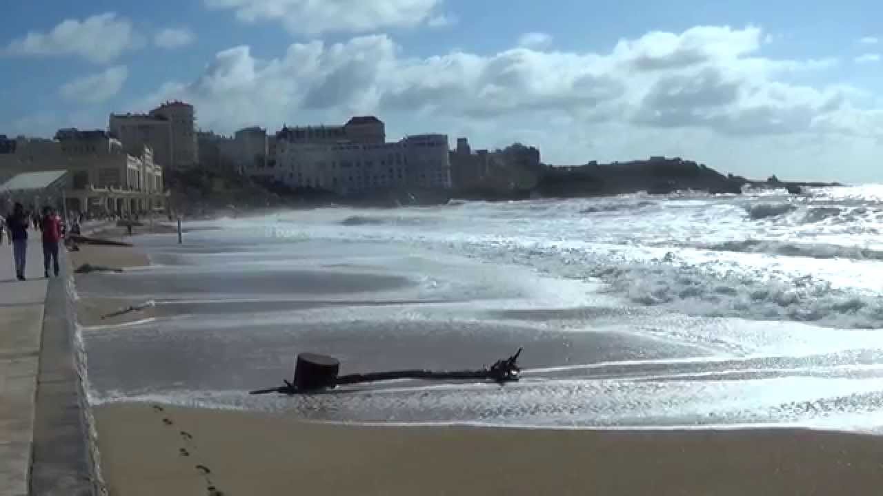 Biarritz : marée basse / marée haute (High tide / low tide)