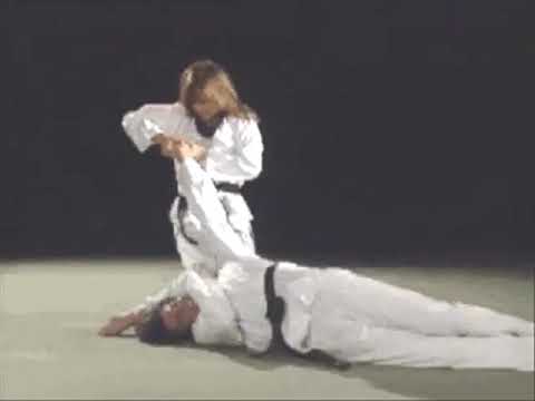 Female Taekwondo Self Defense