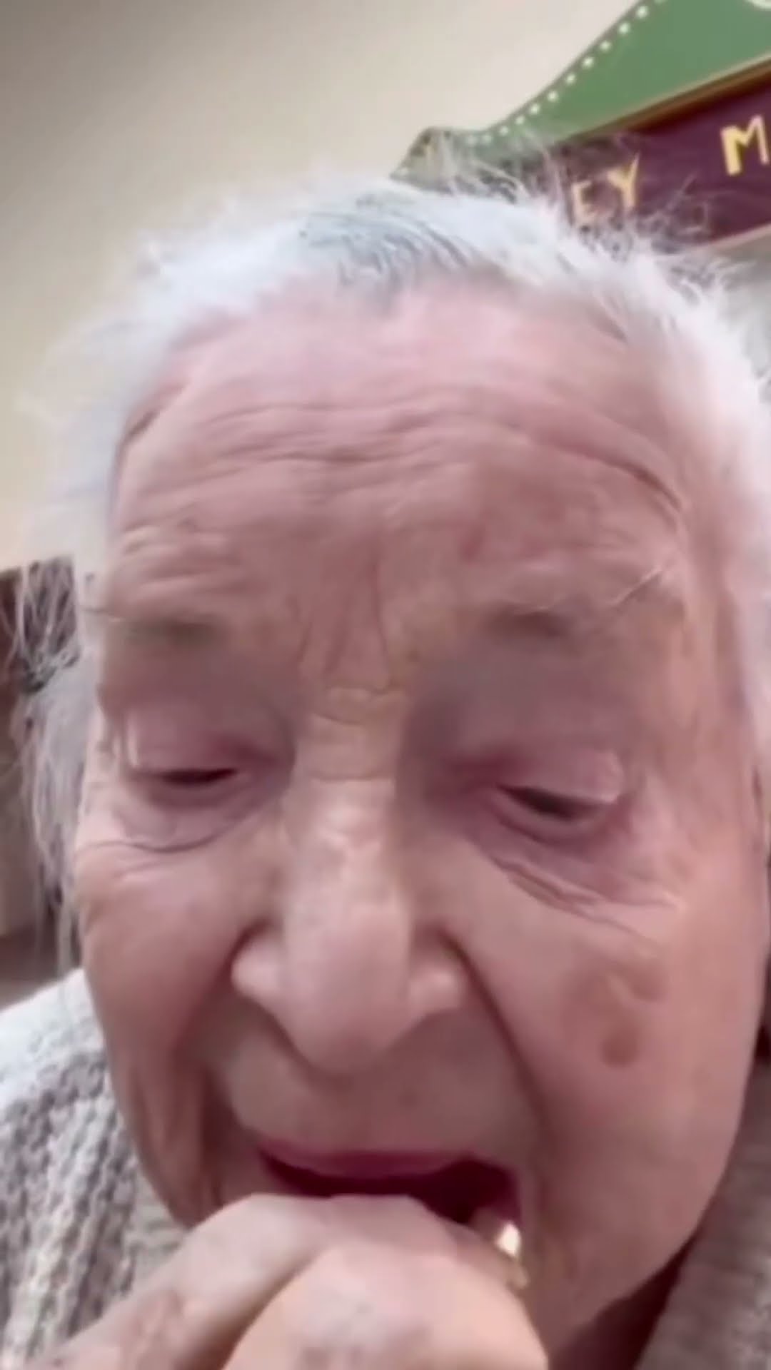 Grandma is HONEST ? #comedy #funny #lol