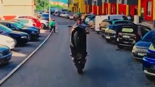 Kroniko - Sobe e Desce Prod. Il-Brutto & Here’s Johnny