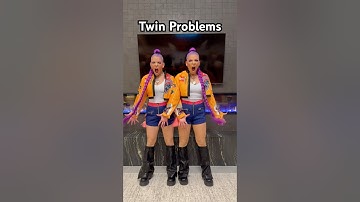 #twins in #rumi #kpopdemonhunters #twinsisters #ootd