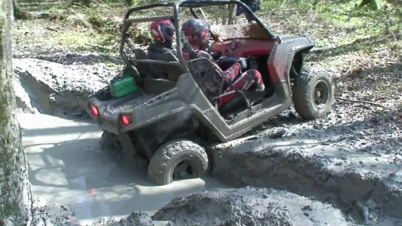polaris rzr stuck in a mud hole