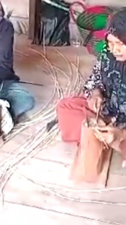 Proses Kreatif Pengolahan Rotan: Dari Bahan Mentah Hingga Karya Bernilai Tinggi  #kabupatenseruyan