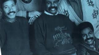 THE WHISPERS (ACAPELLA) IN THE MOOD