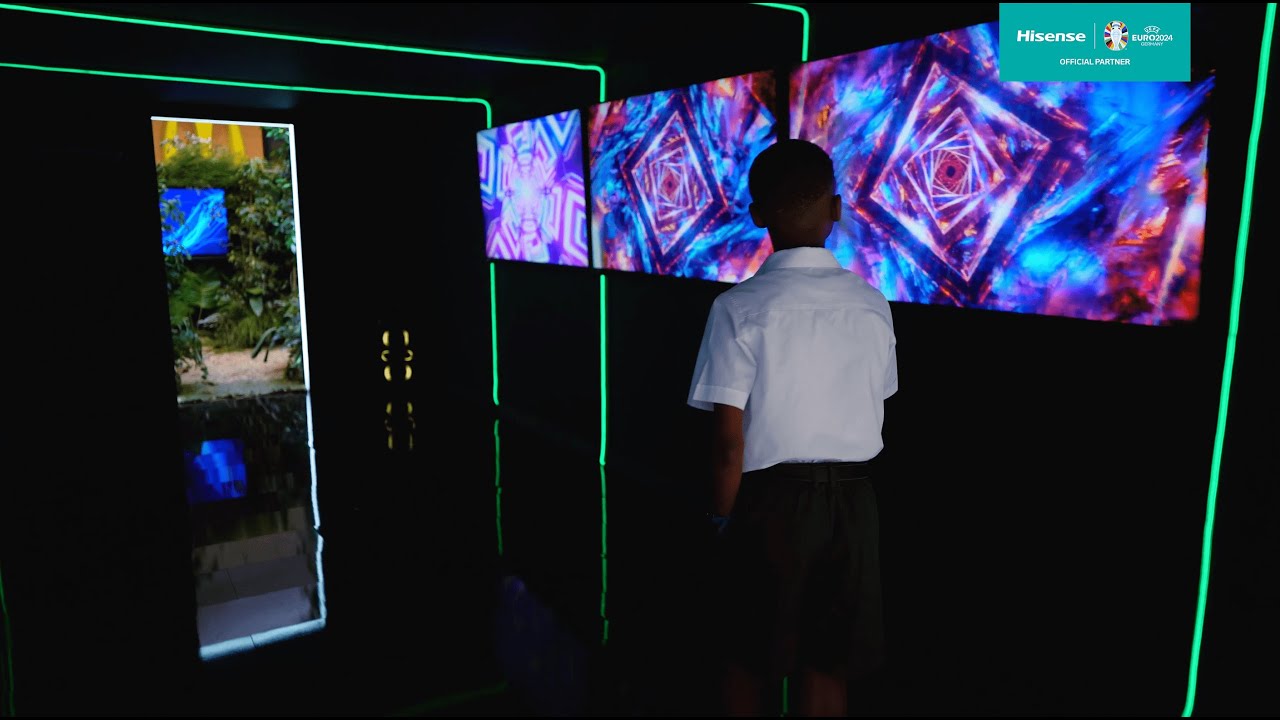 Hisense U8 TV Launch Front-Row Seat Experience | Portals to Beyond