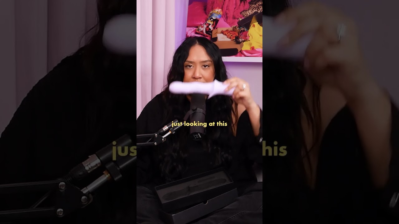 Подкаст BrokeGirlTherapy распаковывает секс-игрушки Xara! 