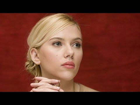 Wideo: Wspaniały Pierścionek Zaręczynowy Scarlett Johansson