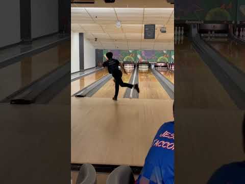 Lucky Break 😂 #fyp #shorts #strike #abc #bowling #bowl