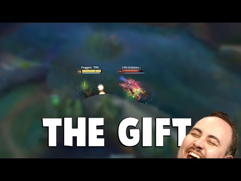 Rekkles Receives an Unexpected Gift by Froggen on the Summoners Rift... | Funny LoL Series #286