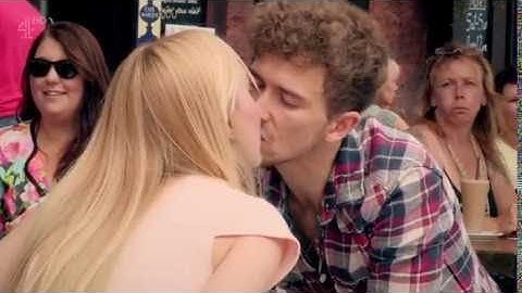 The Undateables S05E04 Holiday Romance