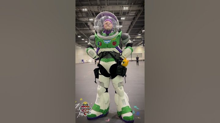 Epic Buzz Lightyear cosplay 🚀 #shorts #animation #disney #toystory #pixar #buzzlightyear #cosplay