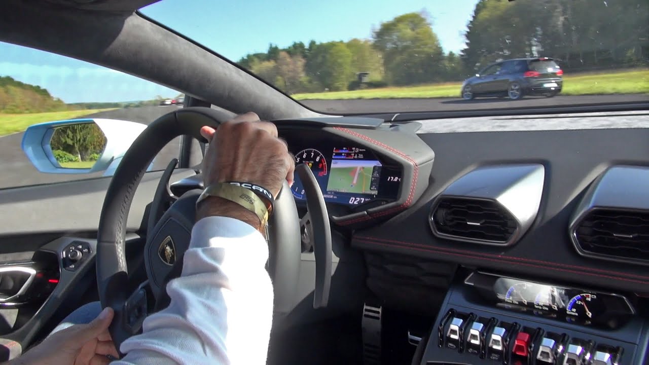 Doing Donuts with a Huracán LP610! YouTube