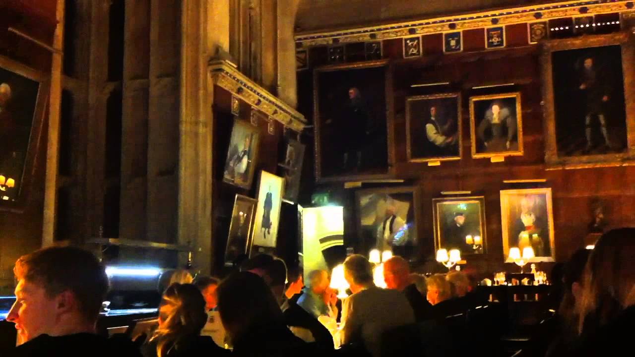 Formal dinner at Christ Church - Harry Potter dining hall