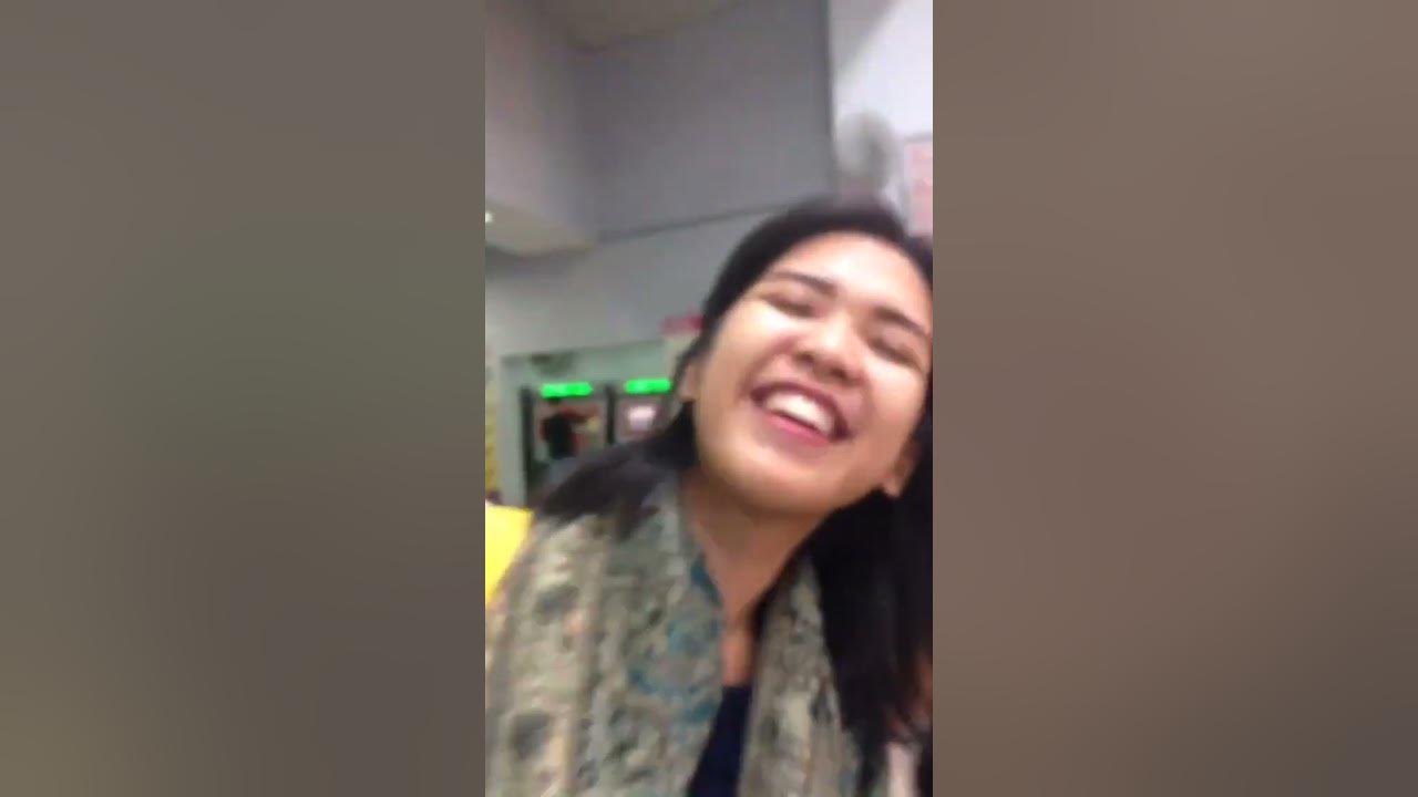 Lagu Indonesia di Stasiun Malaysia, Auto Nyanyi #malaysia #indonesiasong #travelvlog
