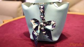 How to tie a Hermes Twilly Video