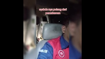 bapak dengan santai mengendarai ambulance dengan keranda gerak sendiri #shortvideo #reels #sorotan