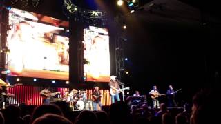 Alan Jackson - 5 O'Clock Somewhere (Live, Atlantic City, NJ)