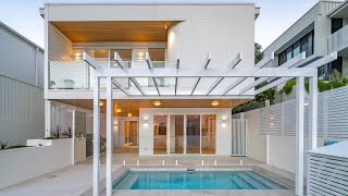 18 Victoria Street, Indooroopilly