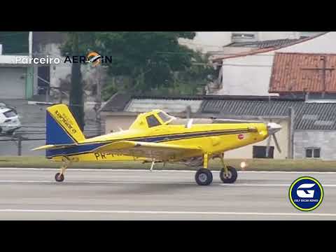 Decolagem do AirTractor 802A, maior avião agrícola do mundo, no Aeroporto de Congonhas
