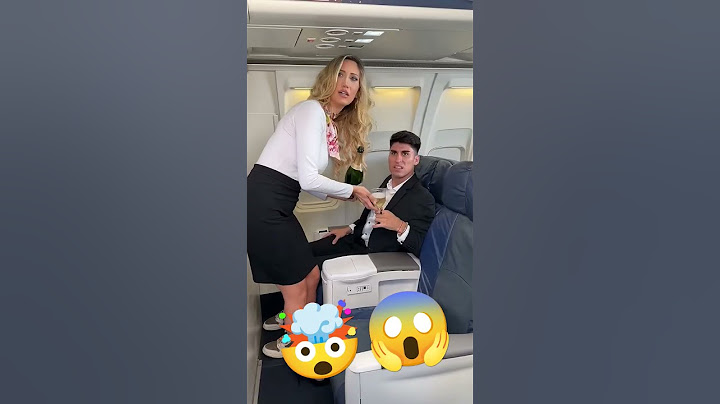 How it feels when u walk through first class 😁😂@AdamW