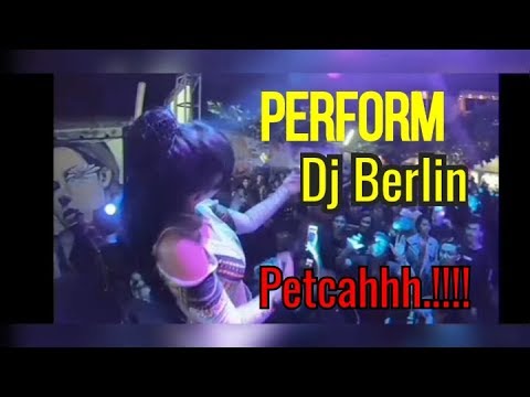 Perform Dj Berlin Bintang Di Puncak Acara Dies Natalis Acara Kampus stdbalinewmedia | Pettcahhhh😱🔥