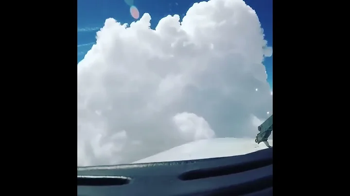 Plane hits cloud in icing condition