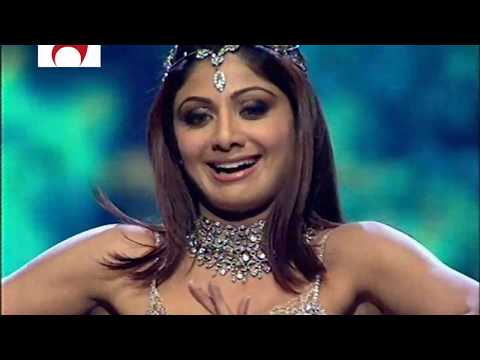 Shilpa Shetty Live Performance (Crazy Kiya Re, Aaj Ki Raat, It's Rocking) @  IIFA Awards 2007 1080p