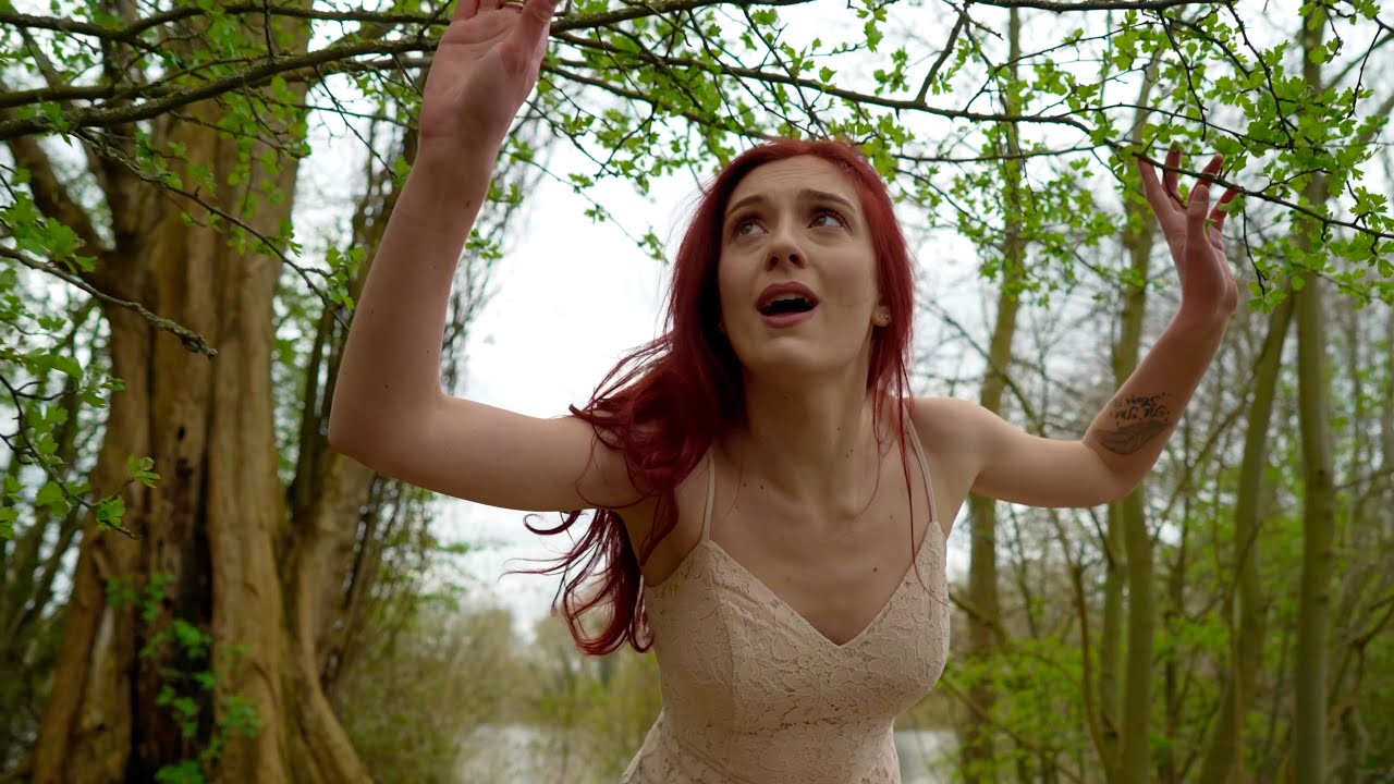 Ellie Grace - Better Off Alone (Music Video) - YouTube