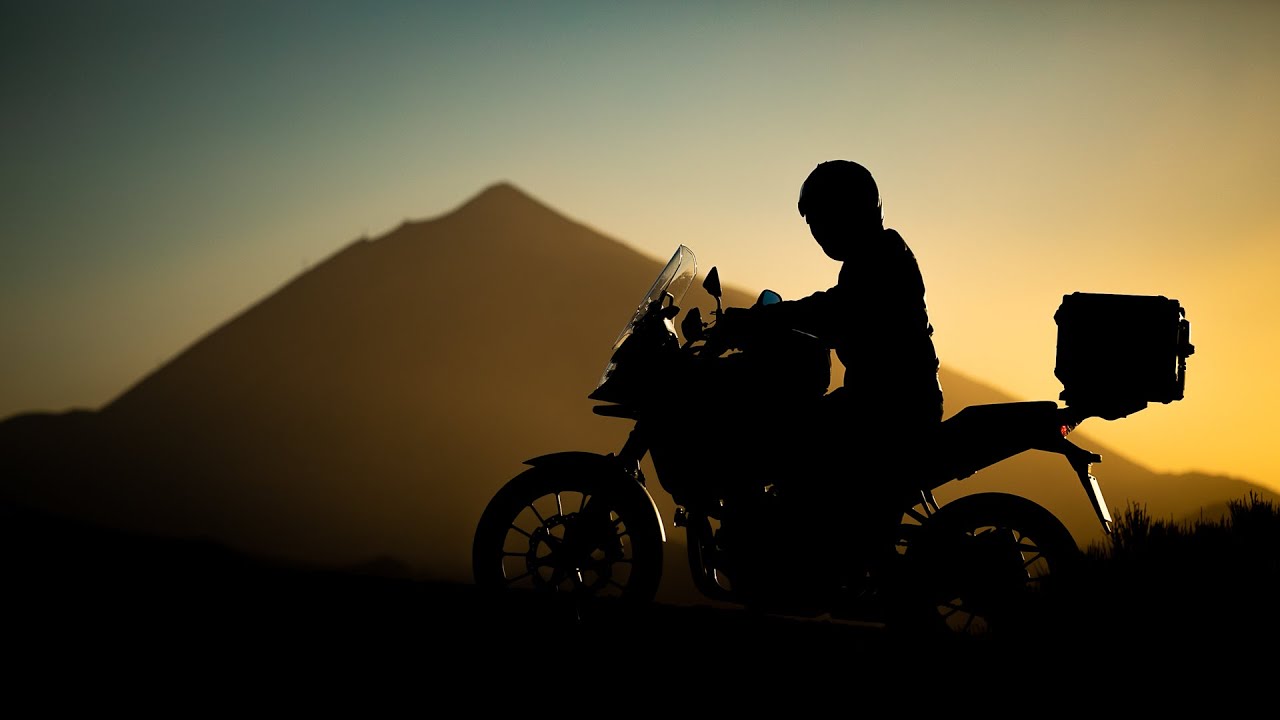 'The Volcano Biker' - Teide National Park - Tenerife - Cinematic video - Honda CB 500x - 2019 - Dec.