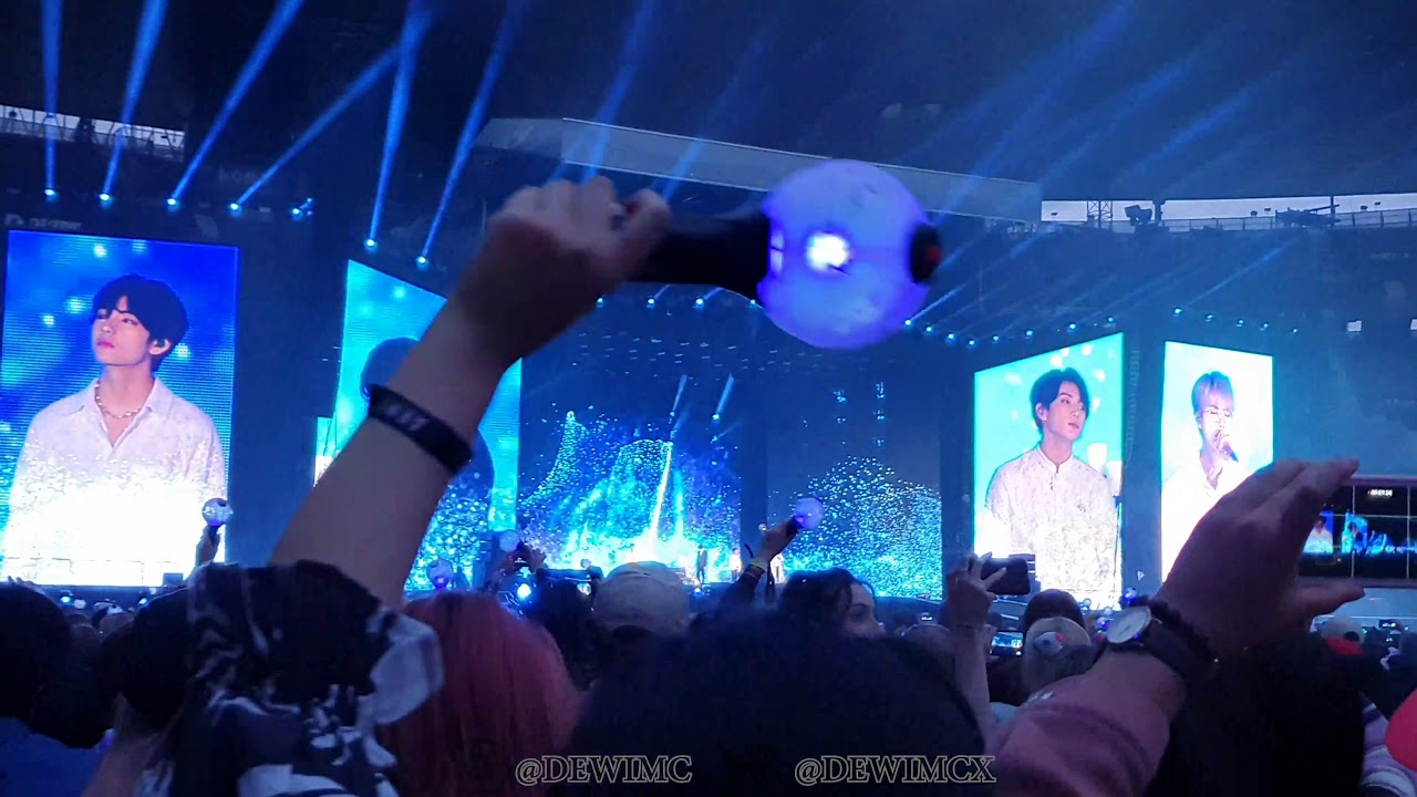 The Truth Untold 전하지 못한 진심 - 190607 BTS (방탄소년단) Speak Yourself Tour Stade de France, Paris Day 1