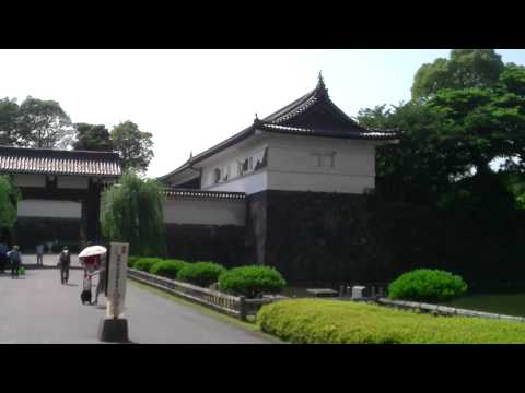 皇居　大手門　地震により破損　1