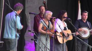 2014-06-14 Tribute to Vern and Ray - Kathy Kallick and Laurie Lewis - Cabin On A Mountain chords
