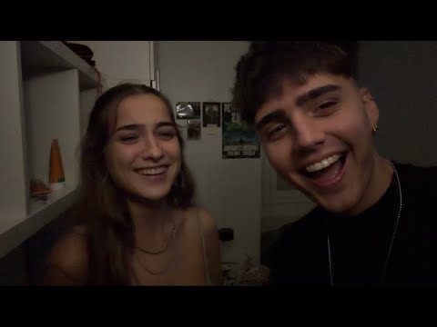 INTENTANDO QUE MI NOVIA HAGA ASMR 😔 (SALE MAL)
