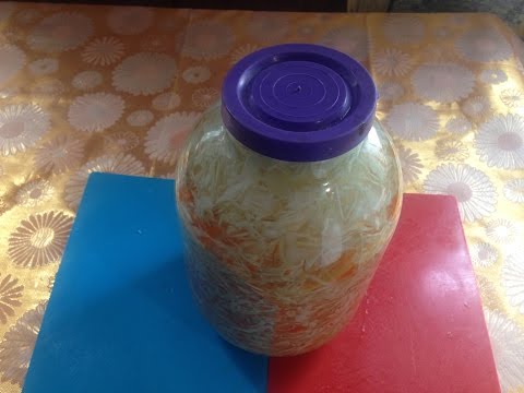 ХРУСТЯЩАЯ КВАШЕНАЯ КАПУСТА