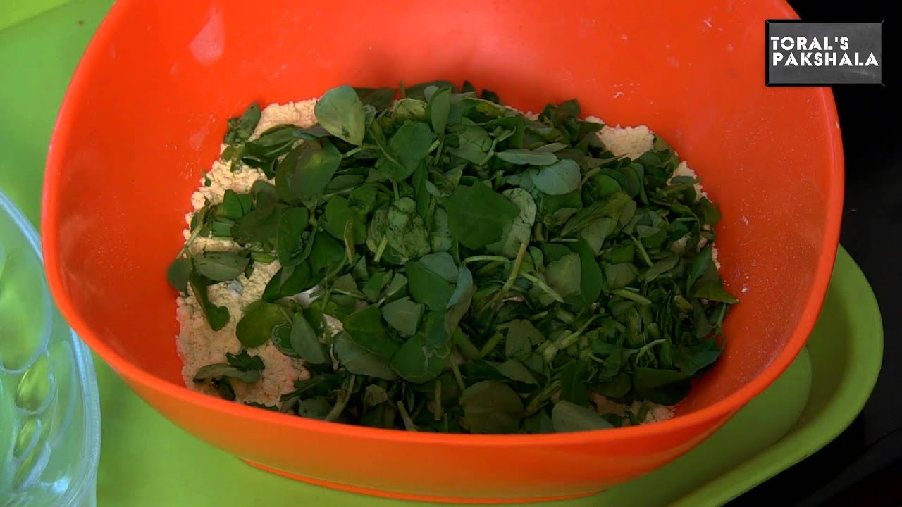 Methi Na Muthiya(Fenugreek Dumplings) ByToral Rindani || India Food Network