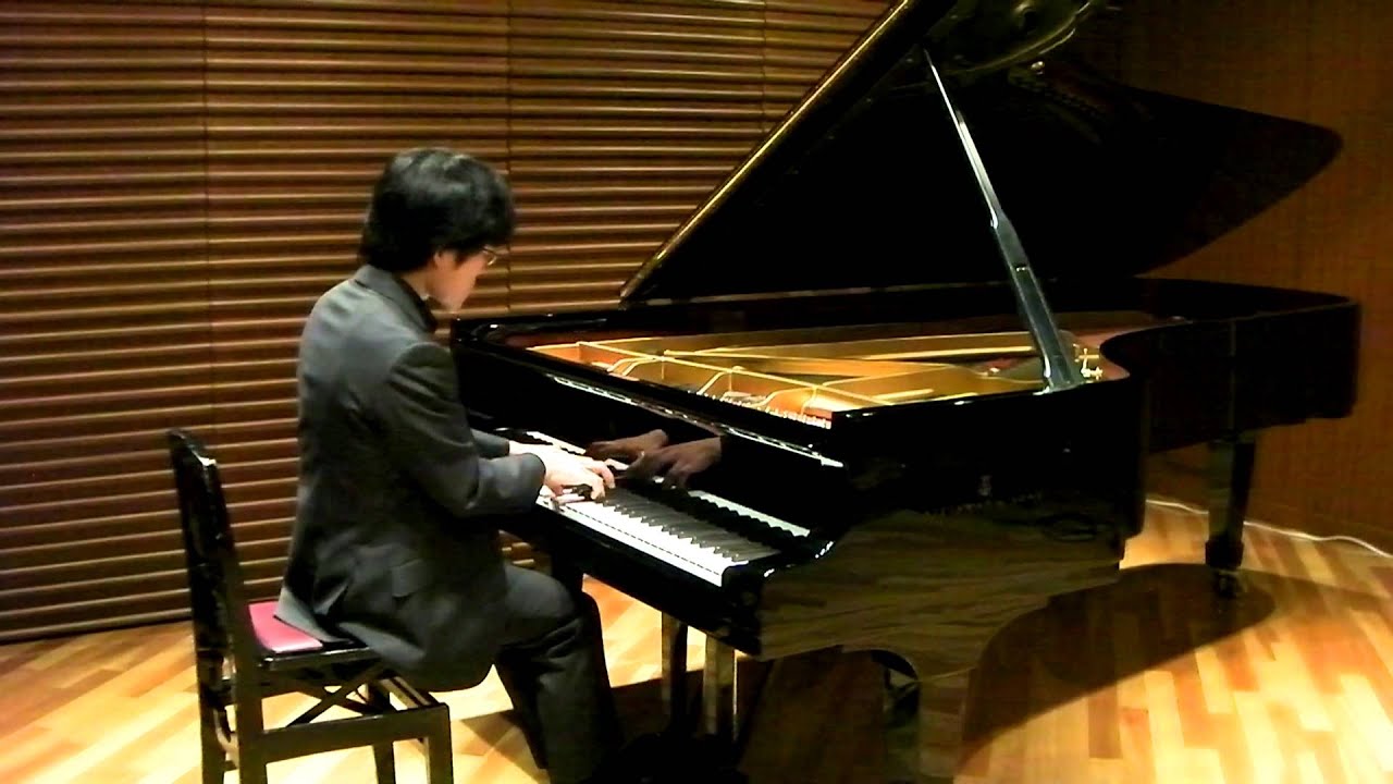 F. ショパン / マズルカ Op. 63- 1 - YouTube