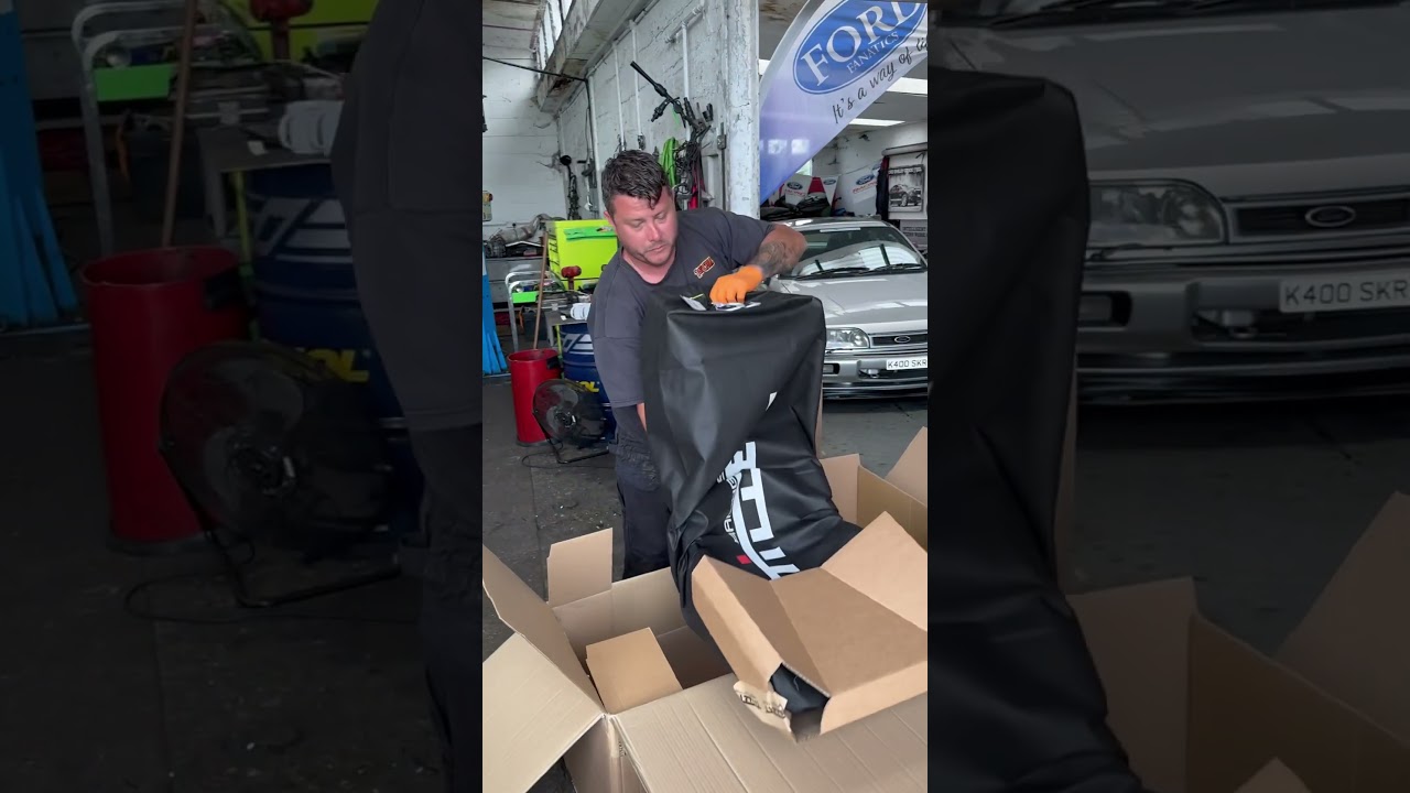 Tillett Race Seat C1's finally in the R5 GT Turbo!