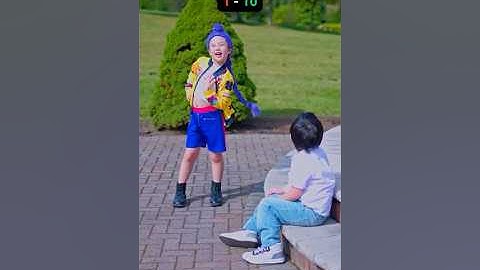 Jinu Watches Rumi Dancing "Soda Pop" - "KPop Demon Hunters (케이팝 데몬 헌터스)"