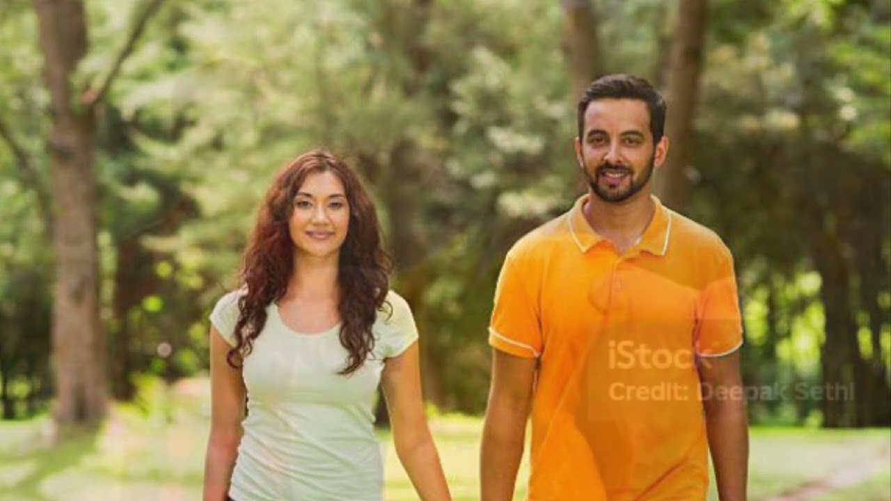 An old Telugu movie  duet song Sung by JS Narayana  courtesy female voice. 🙏..