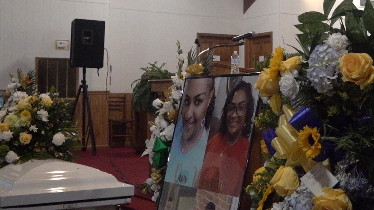 Gwen Hill Price funeral service - YouTube