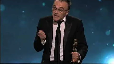 Danny Boyle ‪Wins Best Director: 2009 Oscars